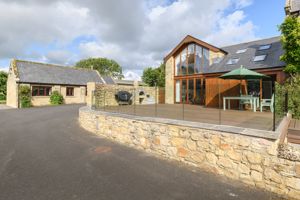 Photo 33- click for photo gallery